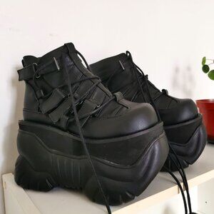 Demonia ''Boxer-13'', Men 5 / Women 7, Black